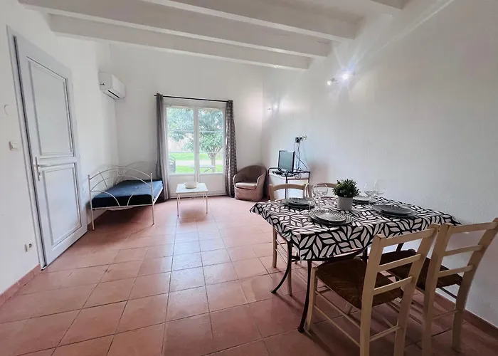 La Villa De Lina 403 -Self Check In -